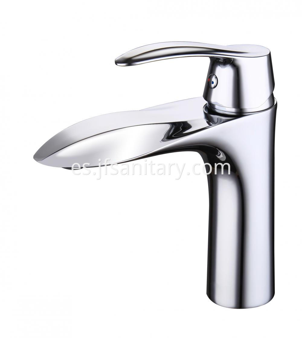 Polished Chrome Sink Tap For Wash Basins